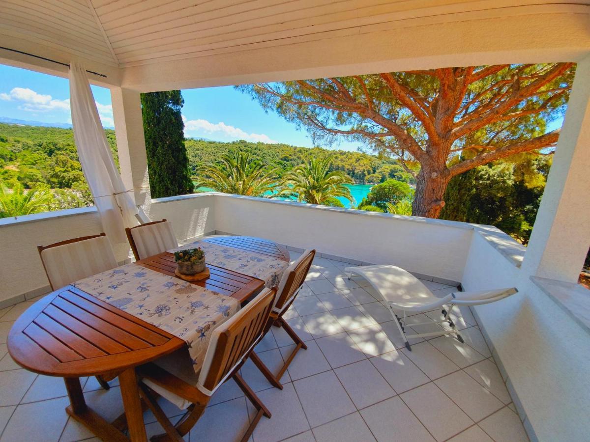 Villa Lucija Rab Town Bagian luar foto