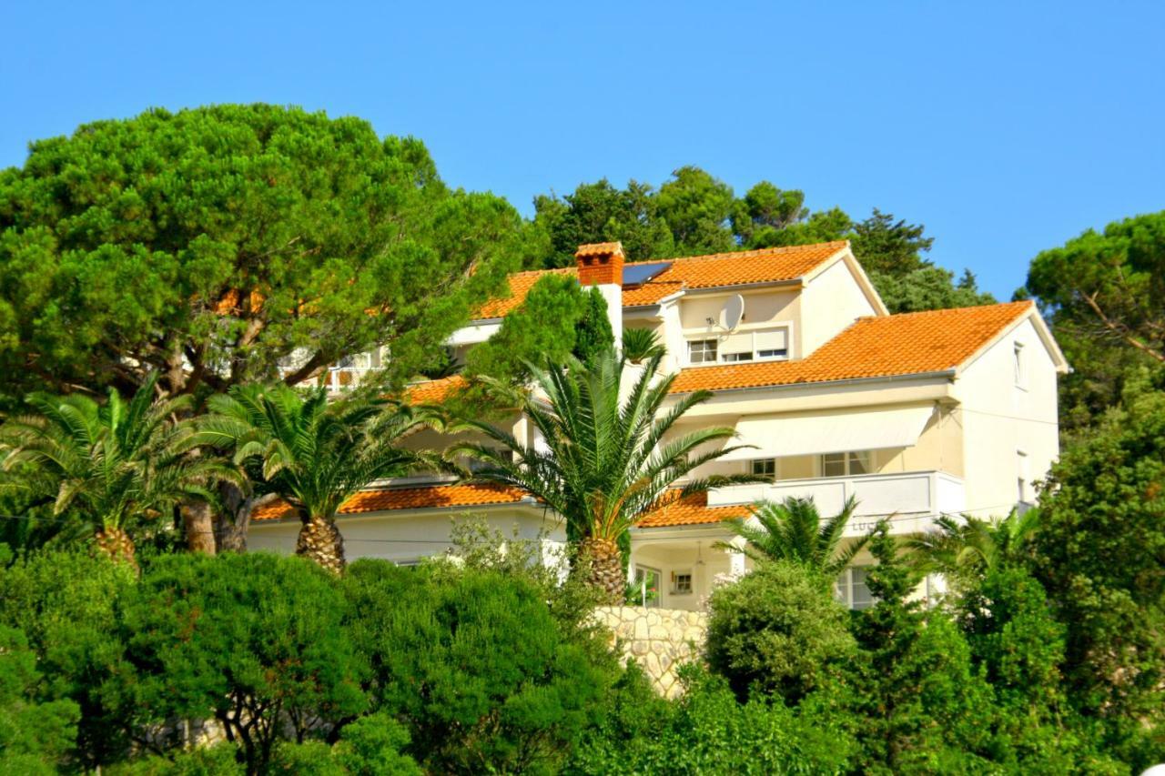 Villa Lucija Rab Town Bagian luar foto